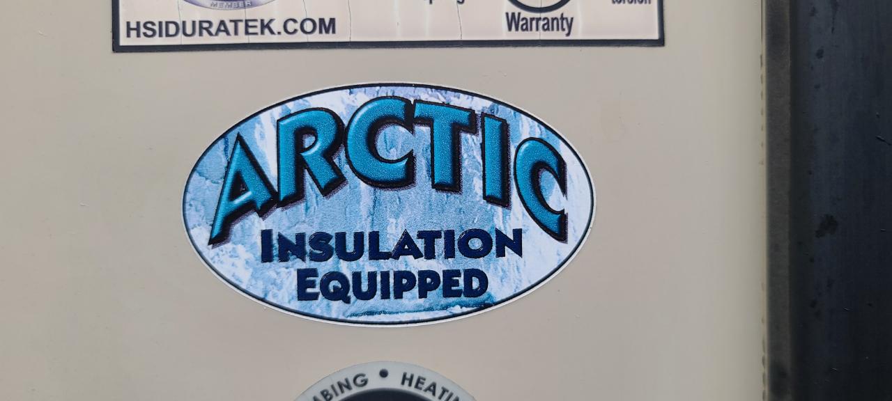 Ice Castle 8x18 RV Hybrid  2020