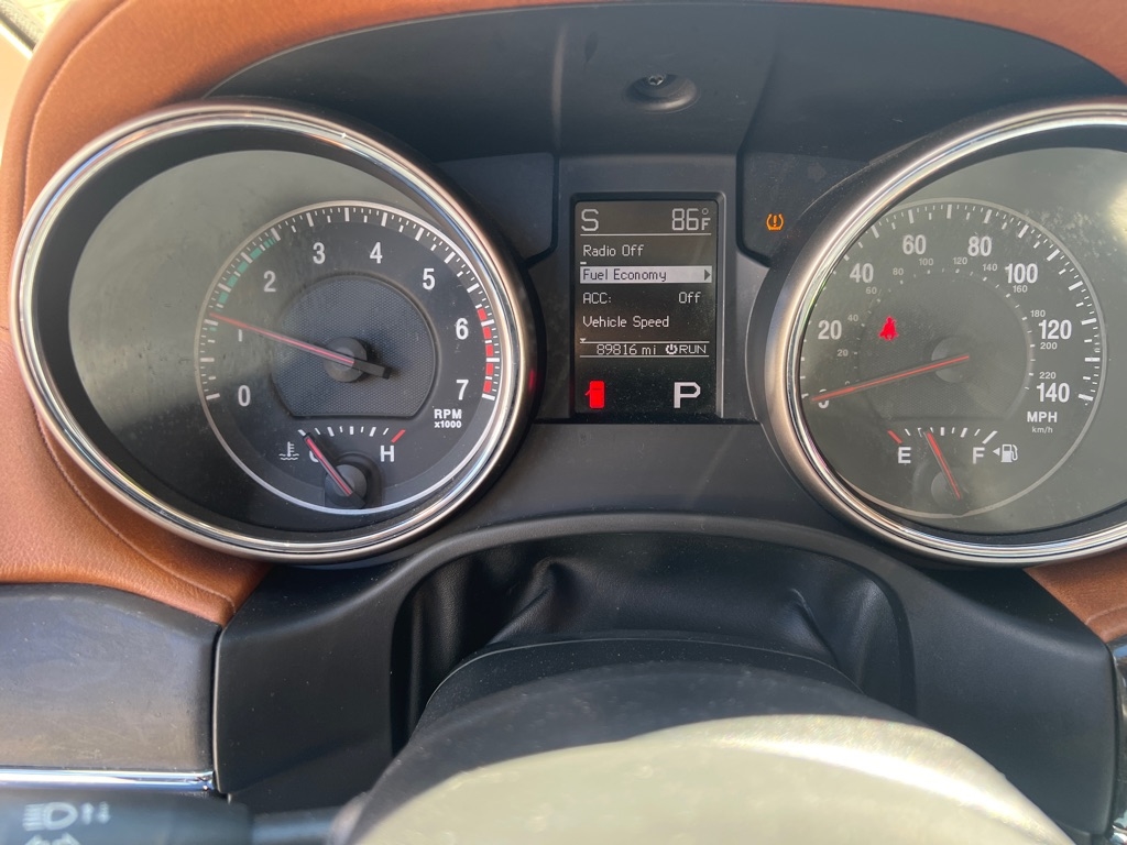 Jeep Grand Cherokee Overland 4WD 2012