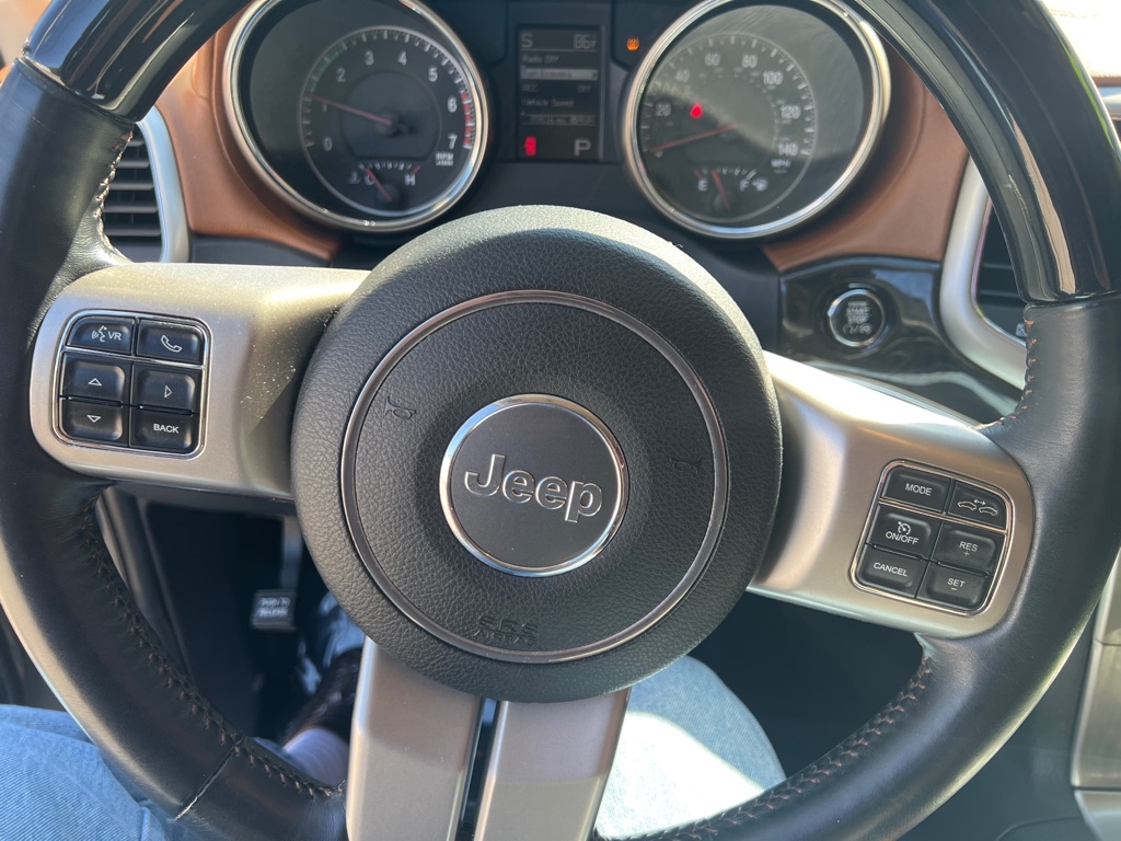 Jeep Grand Cherokee Overland 4WD 2012