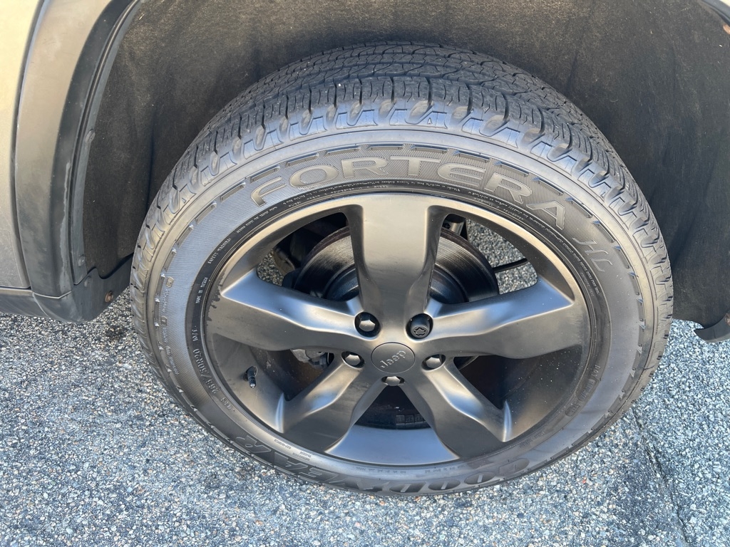 Jeep Grand Cherokee Overland 4WD 2012