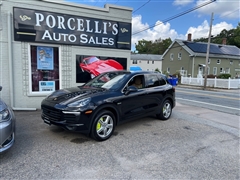 2015 Porsche Cayenne Hybrid 