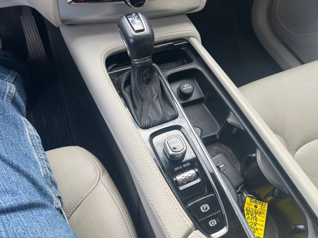 Volvo XC90 AWD 4dr T5 Momentum 2016