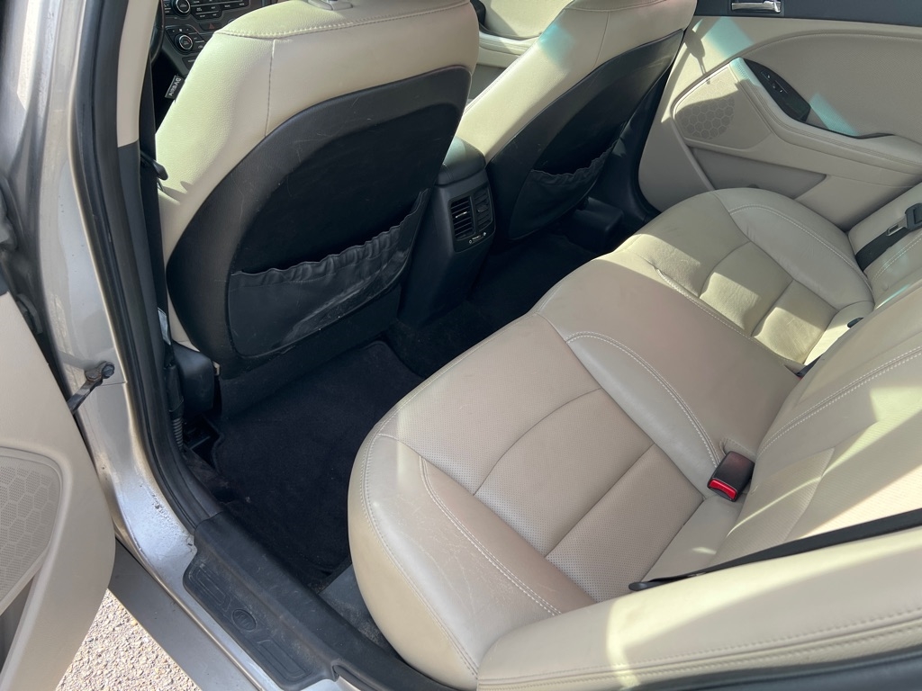 Kia Optima 4dr Sdn 2.4L Auto EX 2012