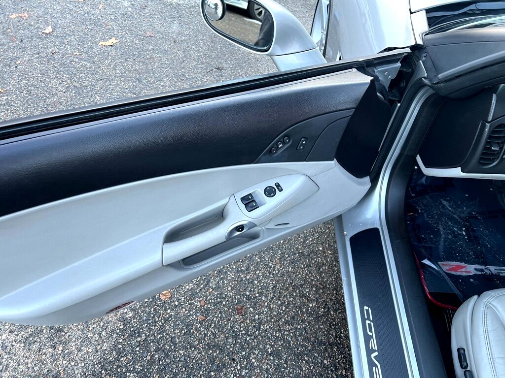 Chevrolet Corvette 2dr Conv 2006