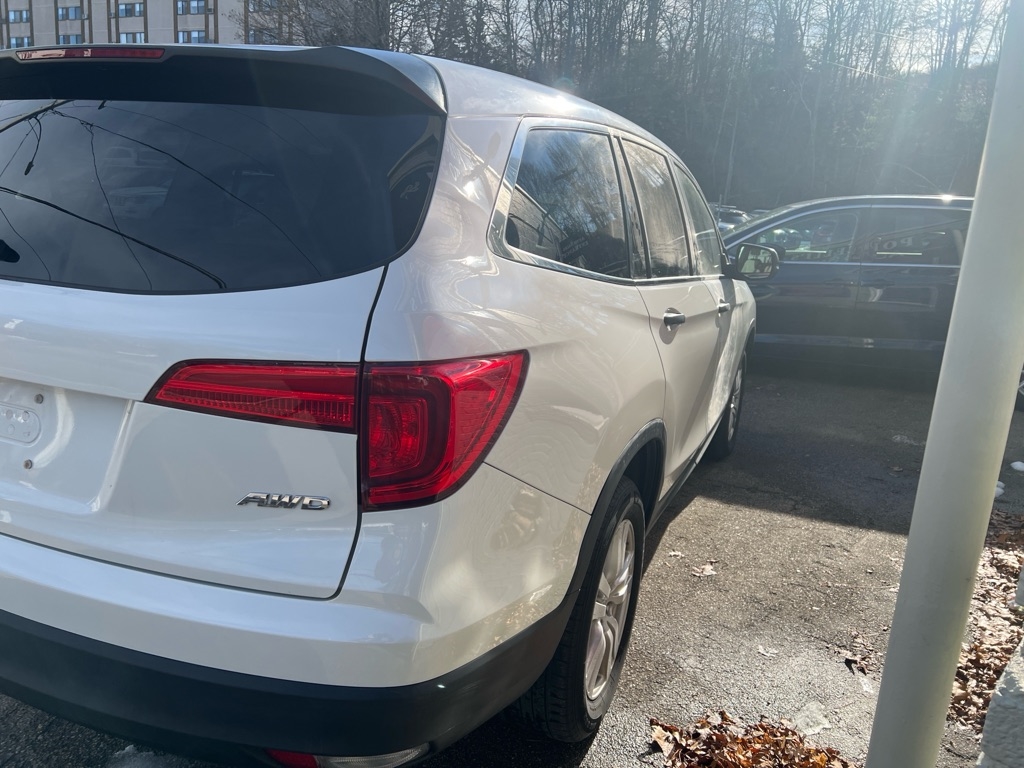 Honda Pilot AWD 4dr LX 2016