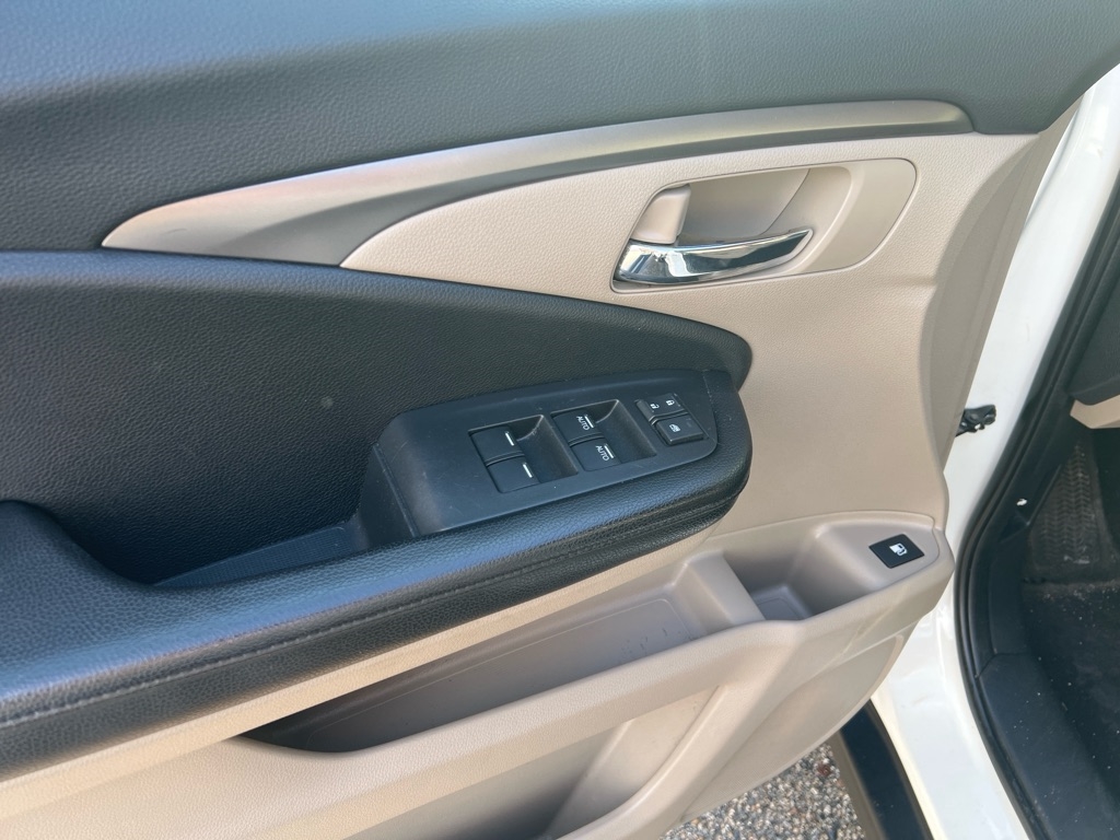 Honda Pilot AWD 4dr LX 2016