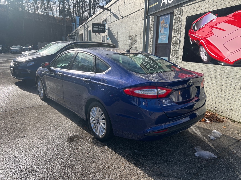 Ford Fusion 4dr Sdn SE Hybrid FWD 2015