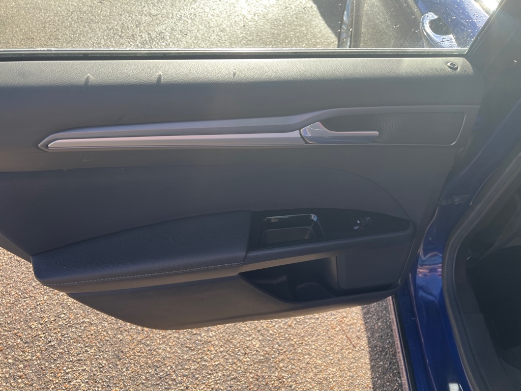 Ford Fusion 4dr Sdn SE Hybrid FWD 2015