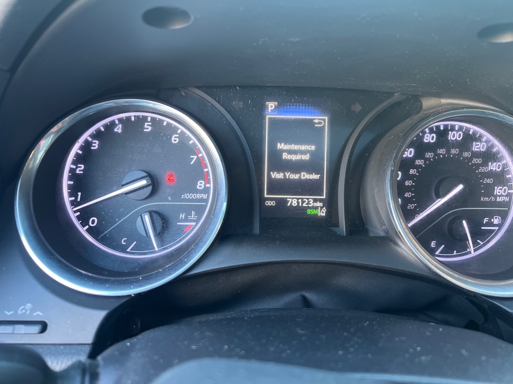 Toyota Camry XLE Auto (Natl) 2019