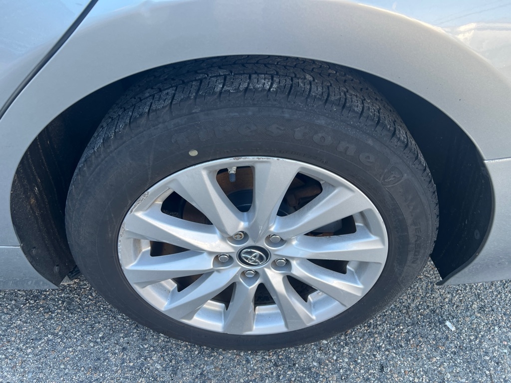 Toyota Camry XLE Auto (Natl) 2019