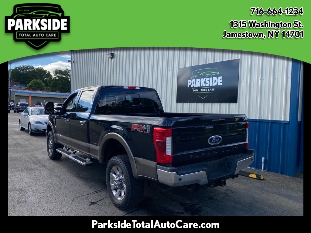 Ford F-350 SD King Ranch 4WD Crew Cab 8' Box 2018