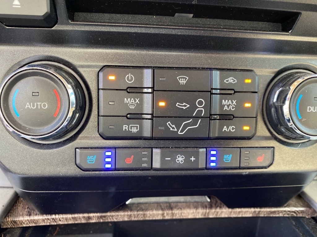 Ford F-350 SD King Ranch 4WD Crew Cab 8' Box 2018