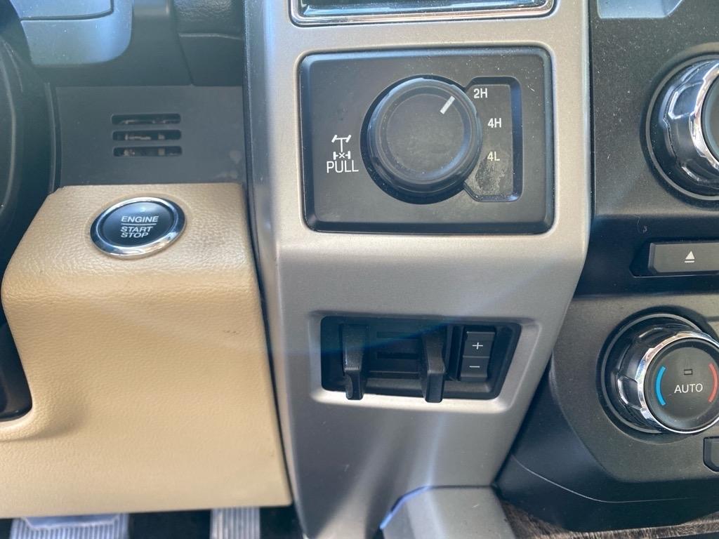 Ford F-350 SD King Ranch 4WD Crew Cab 8' Box 2018