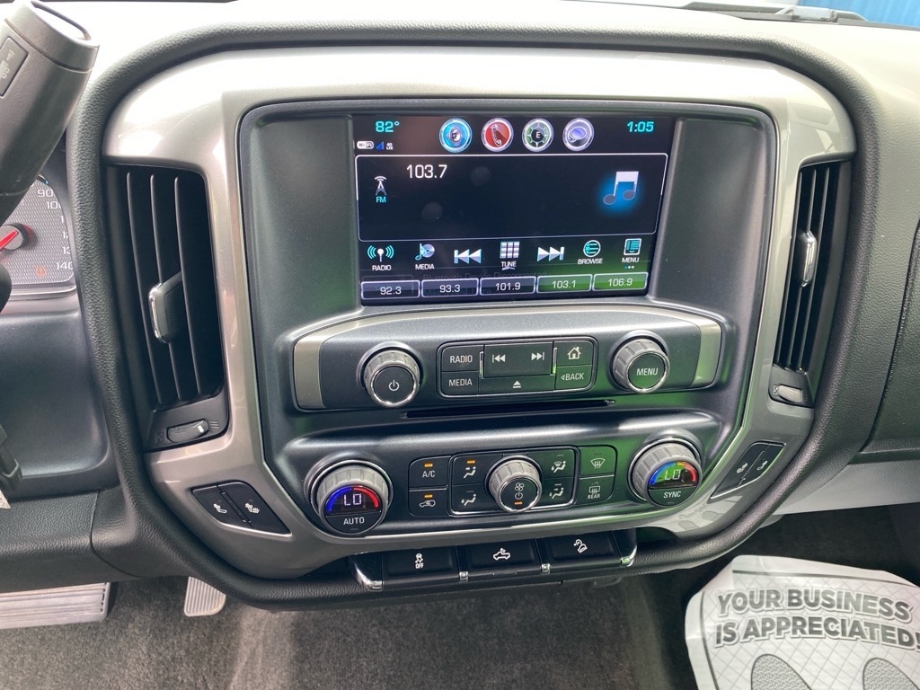 Chevrolet Silverado 1500 4WD Crew Cab 143.5" LT w/2LT 2018