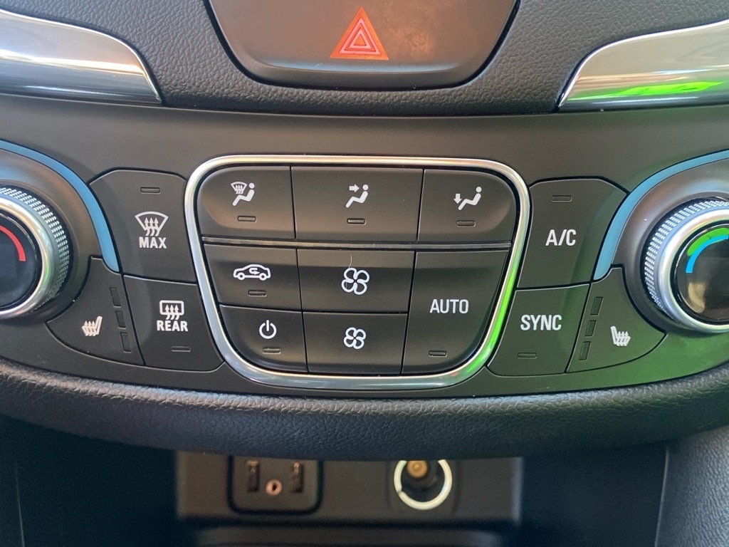 Chevrolet Equinox AWD 4dr LT w/2LT 2018