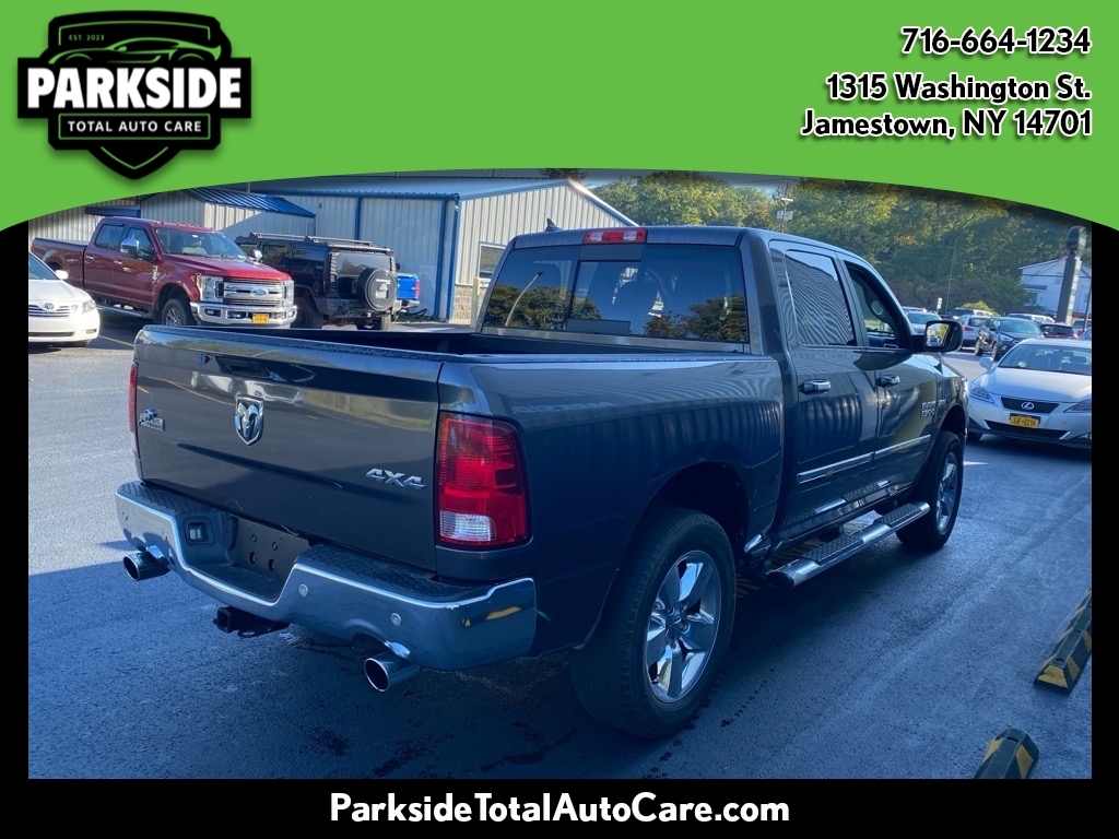 RAM 1500 Big Horn 4x4 Crew Cab 5'7" Box 2017