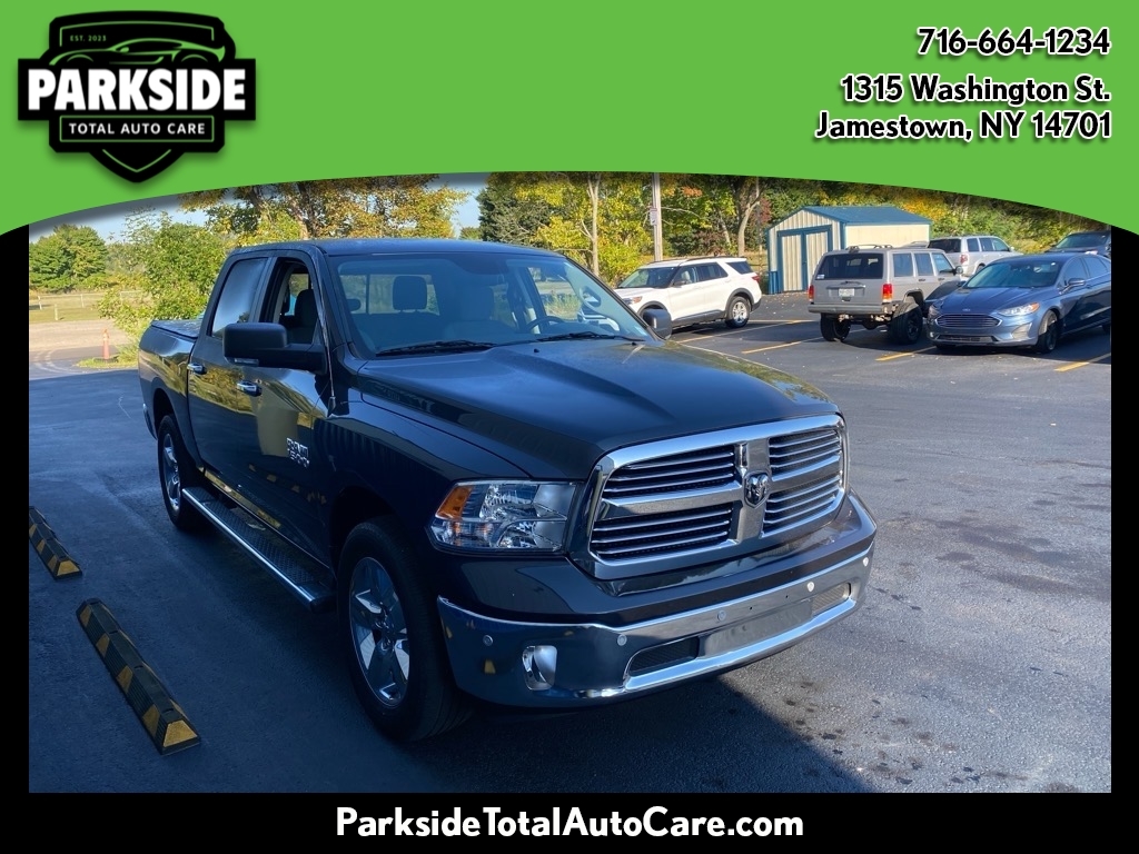 RAM 1500 Big Horn 4x4 Crew Cab 5'7" Box 2017