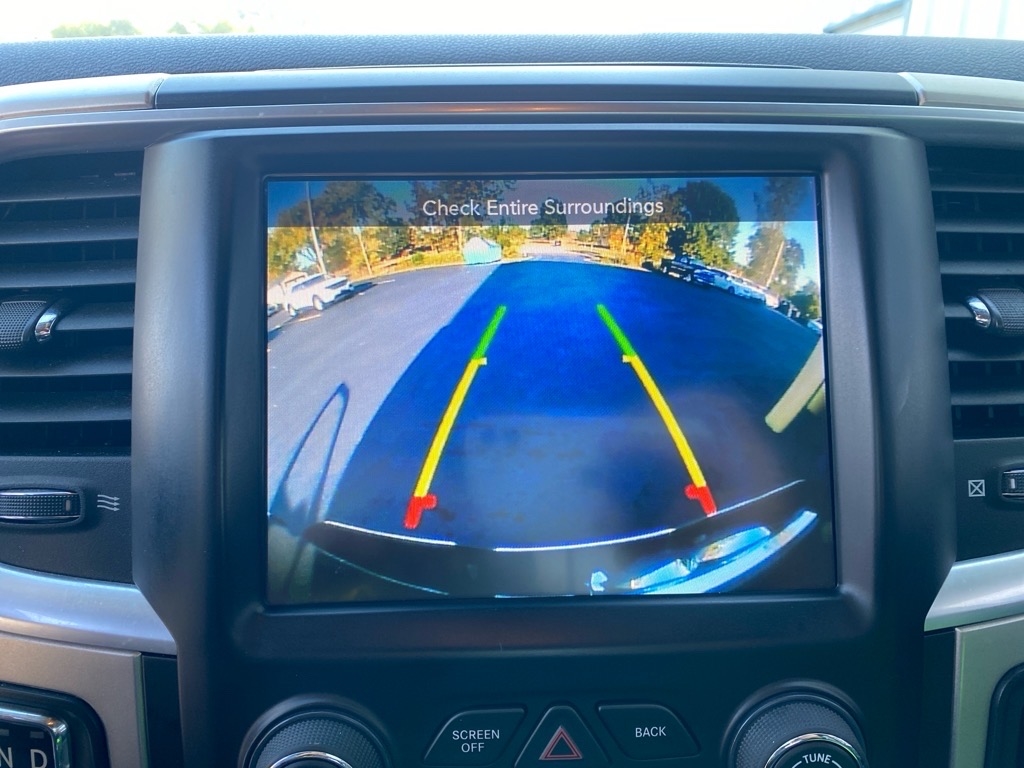 RAM 1500 Big Horn 4x4 Crew Cab 5'7" Box 2017