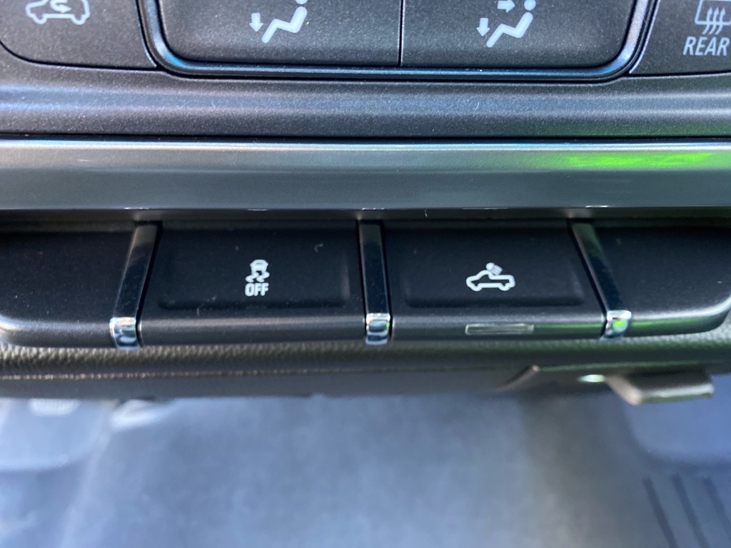 Chevrolet Silverado 1500 LT Long Box 4WD 2017