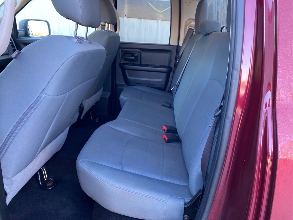 RAM 1500 Tradesman Quad Cab 4WD 2018