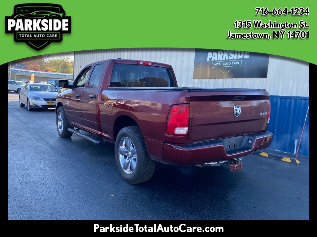 RAM 1500 Tradesman Quad Cab 4WD 2018