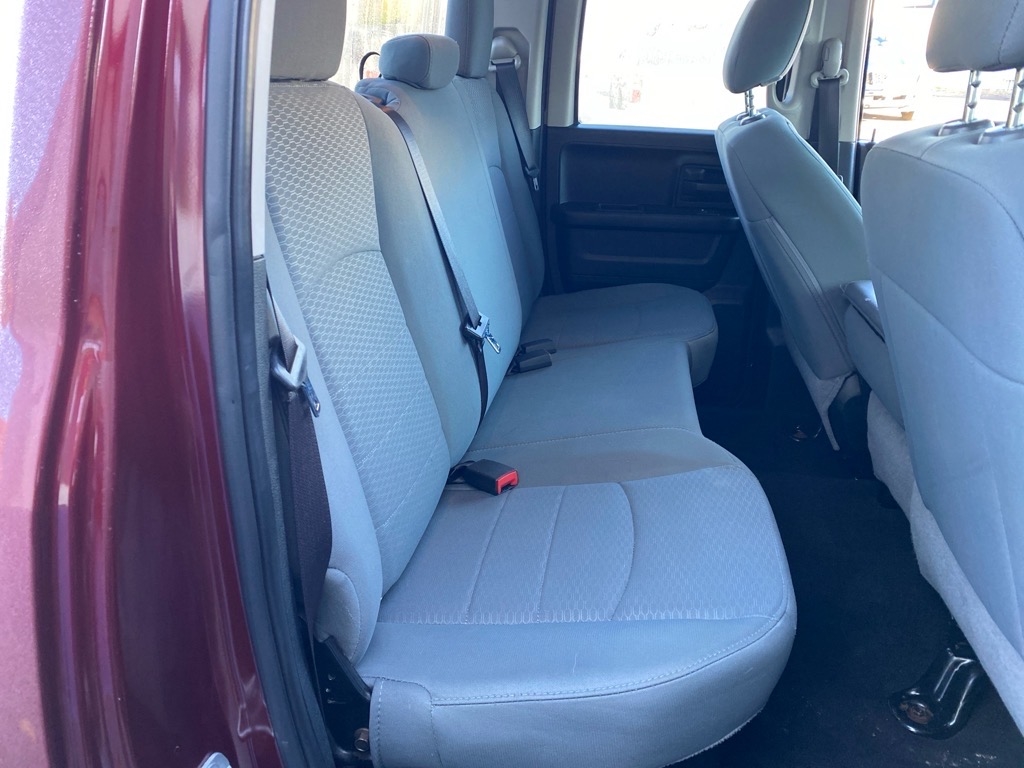 RAM 1500 Tradesman Quad Cab 4WD 2018