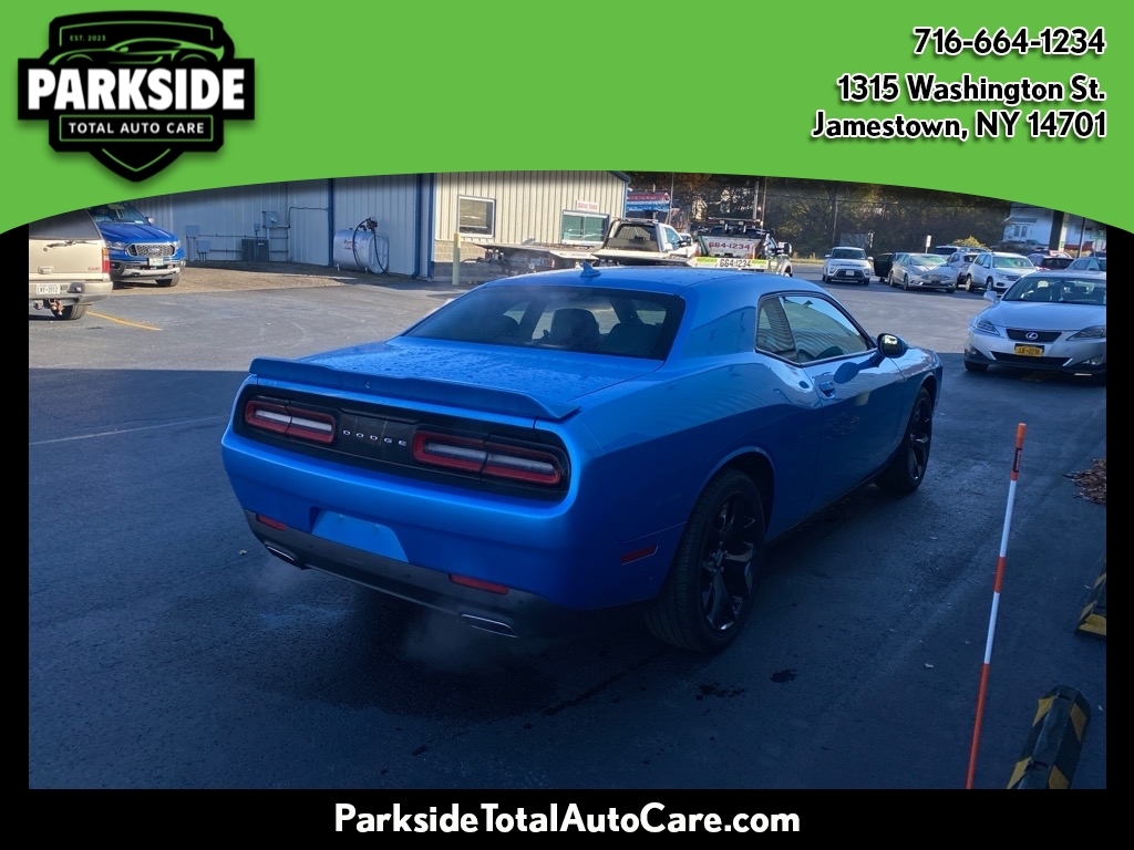 Dodge Challenger SXT Plus 2015