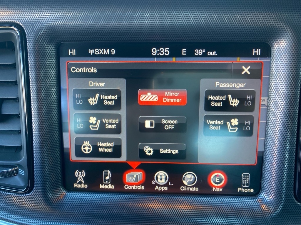 Dodge Challenger SXT Plus 2015