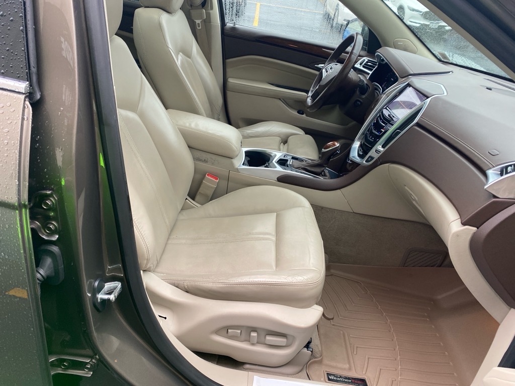 Cadillac SRX FWD 4dr Luxury Collection 2015