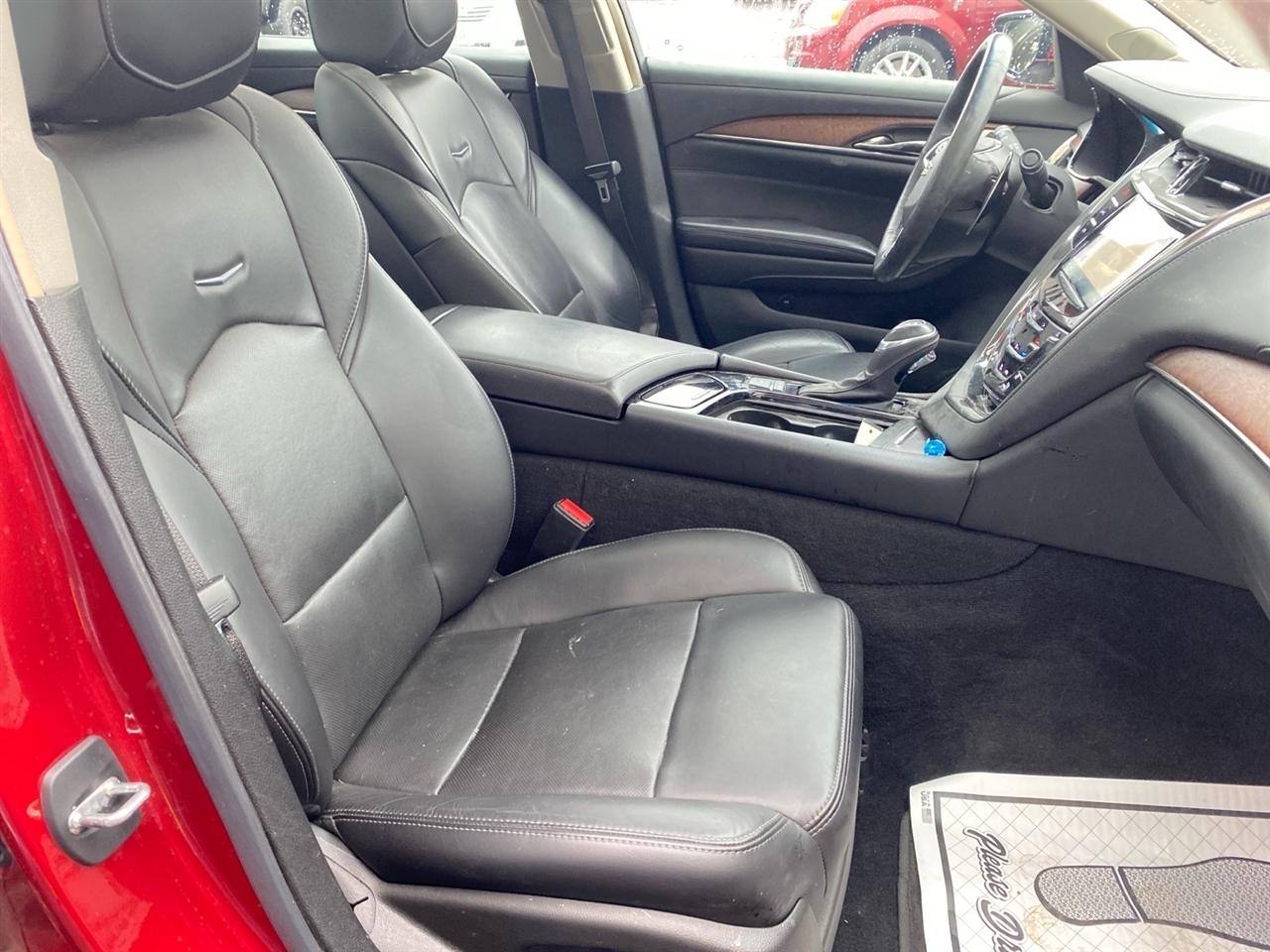 Cadillac CTS 4dr Sdn 3.6L Luxury AWD 2019