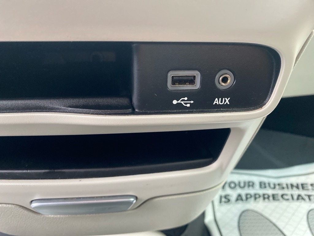 Chrysler Pacifica Touring-L FWD 2017