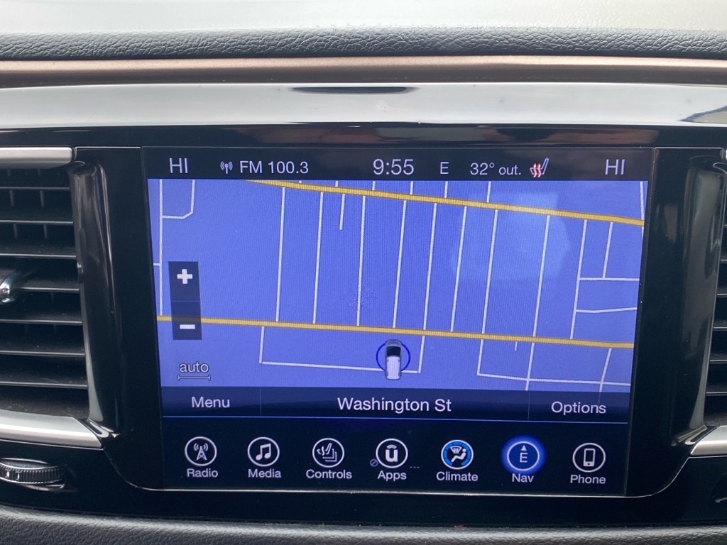 Chrysler Pacifica Touring-L FWD 2017