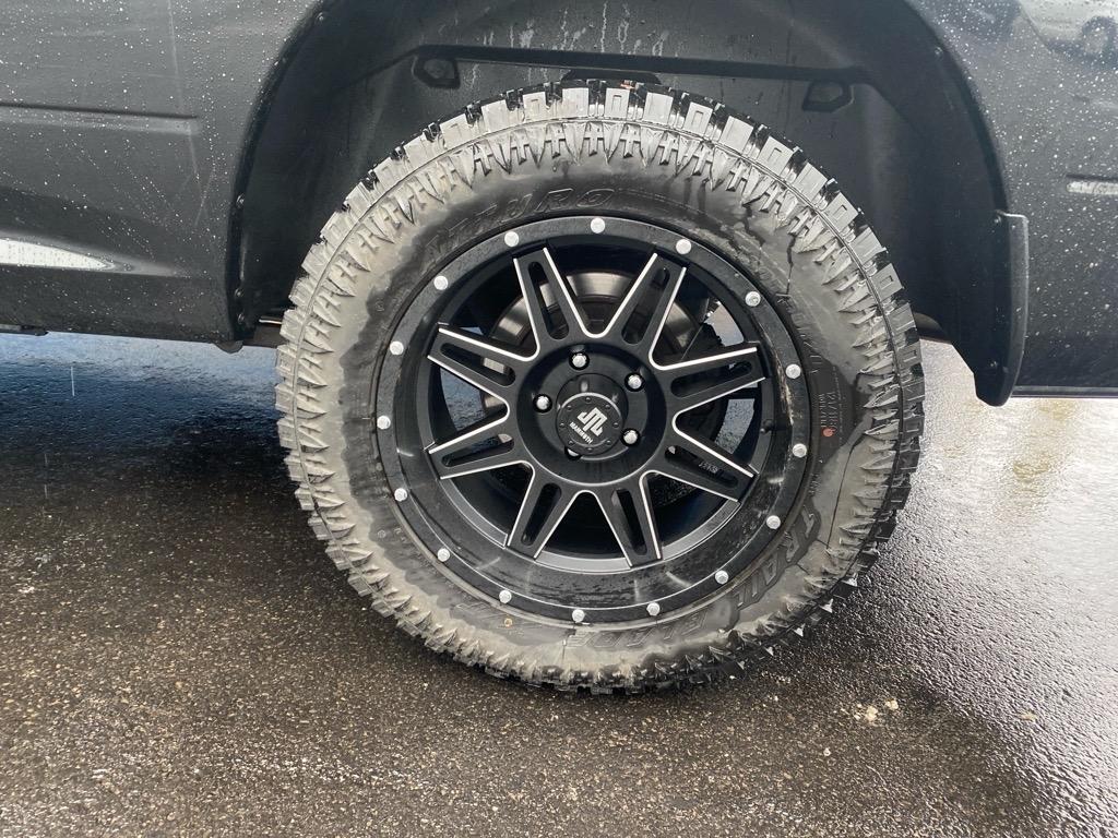 RAM 1500 4WD Reg Cab 120.5" Express 2016