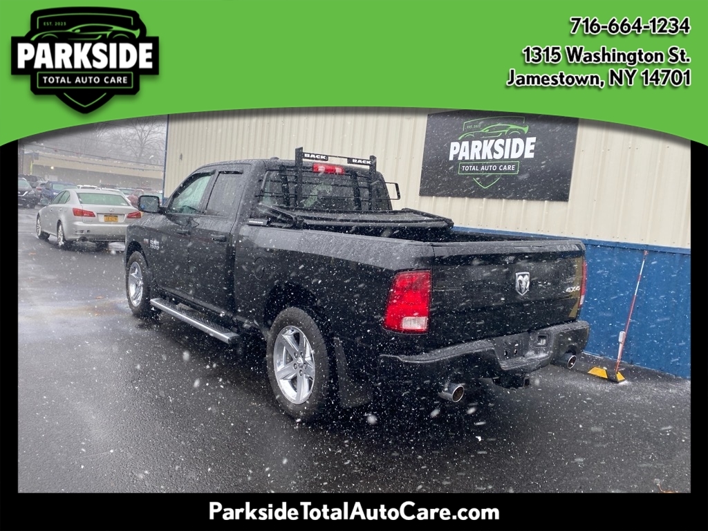 RAM 1500 Tradesman Quad Cab 4WD 2014
