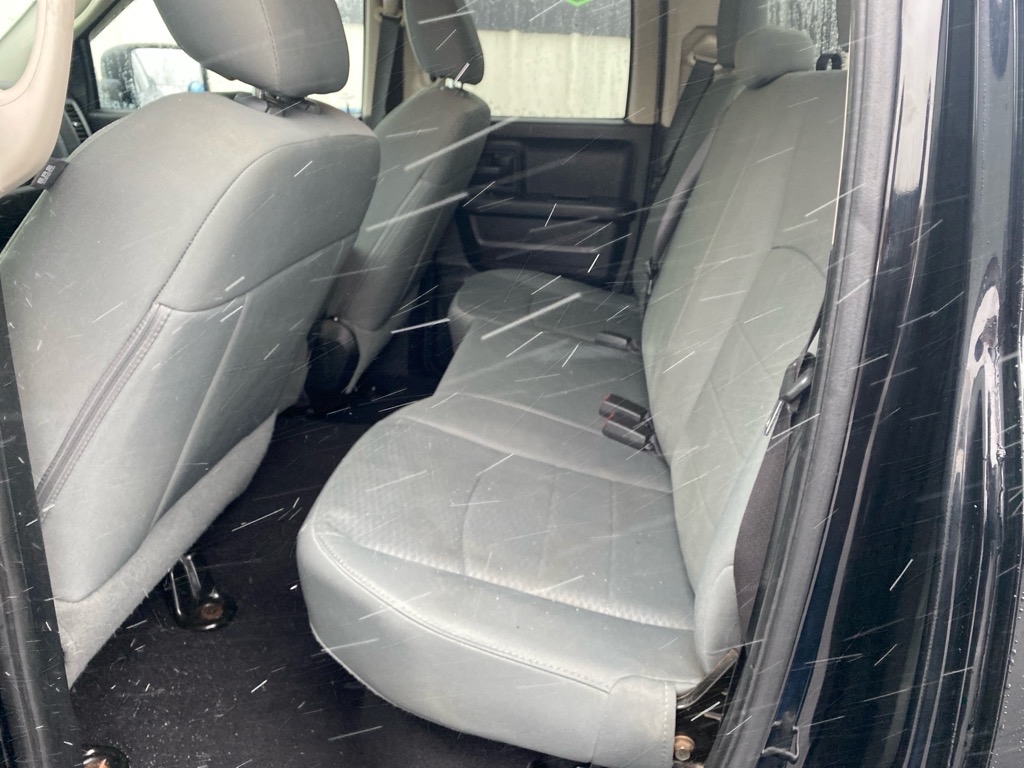 RAM 1500 Tradesman Quad Cab 4WD 2014