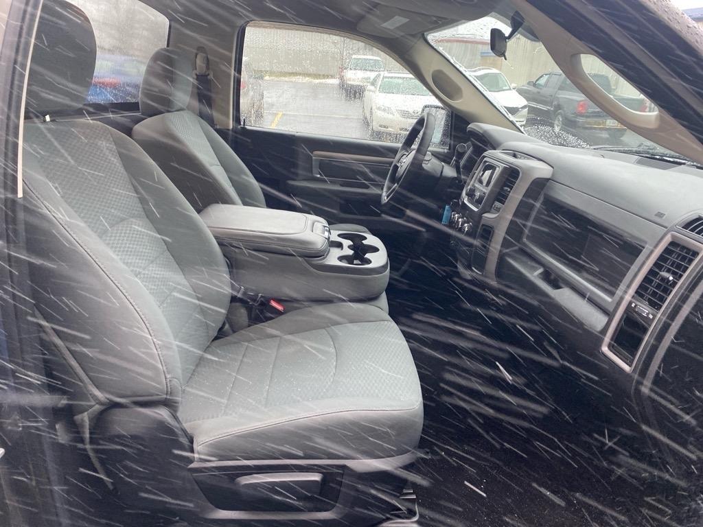 RAM 1500 Tradesman Regular Cab SWB 4WD 2014