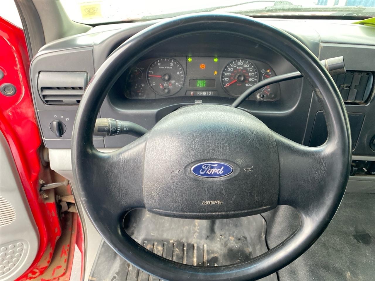 Ford F-450 SD Regular Cab 2WD DRW 2005