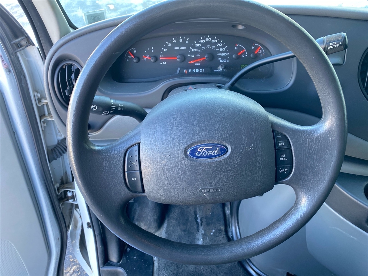 Ford Econoline E-250 2007