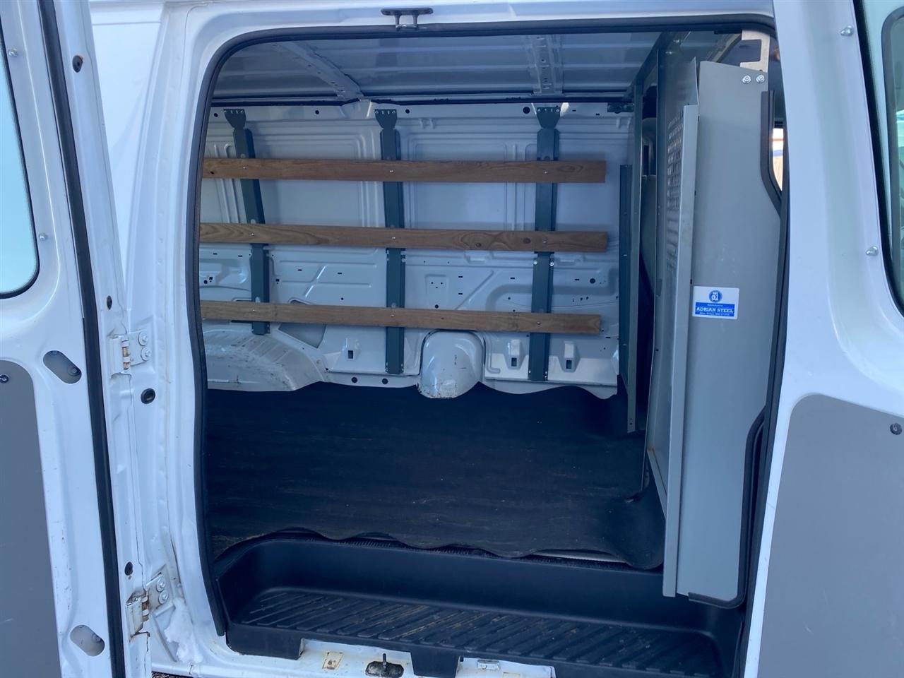 Ford Econoline E-250 2007