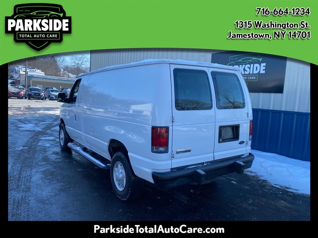 Ford Econoline E-250 2007