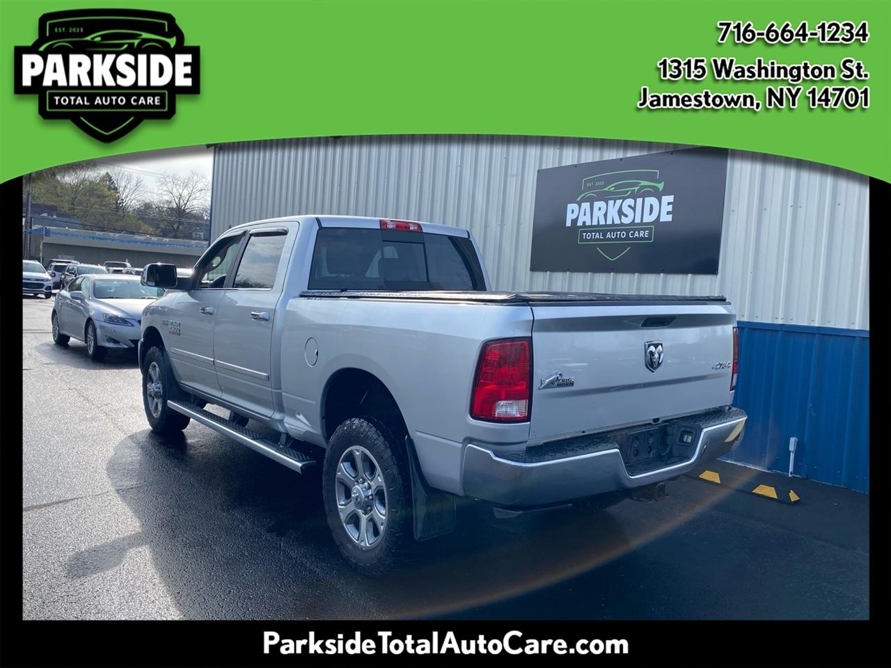 RAM 2500 SLT Crew Cab SWB 4WD 2018