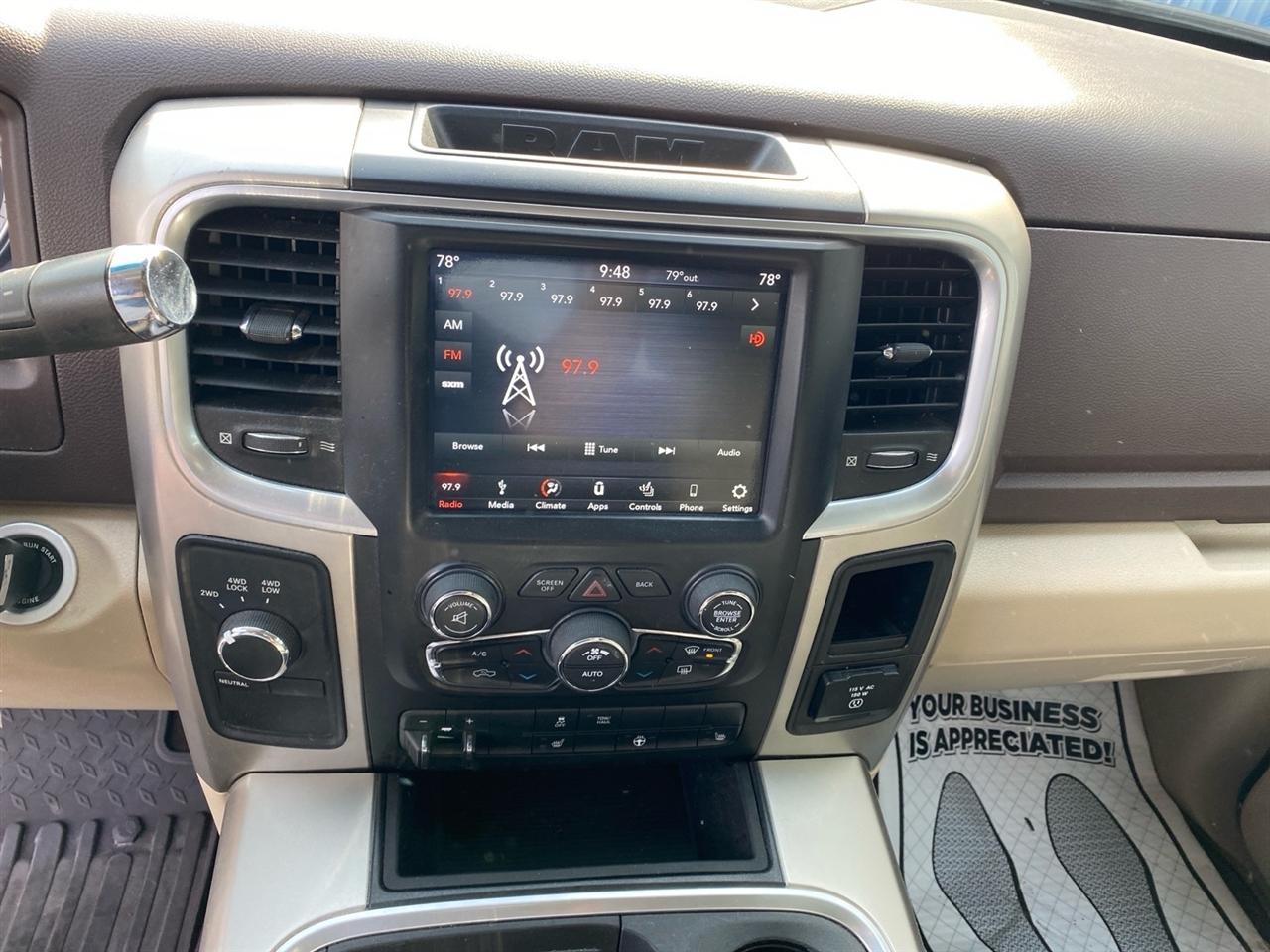 RAM 2500 SLT Crew Cab SWB 4WD 2018