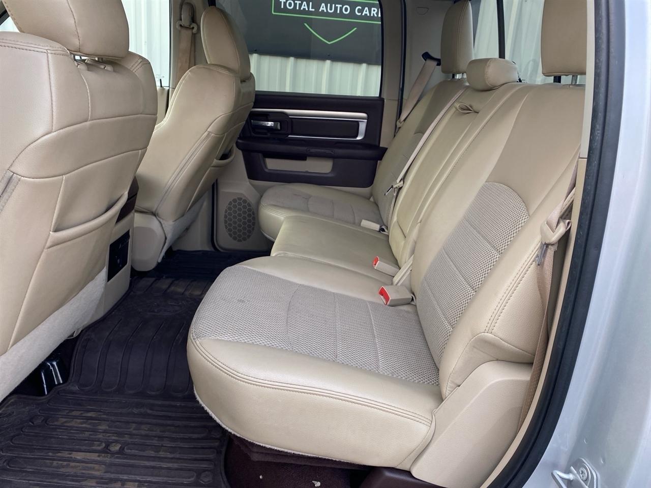 RAM 2500 SLT Crew Cab SWB 4WD 2018
