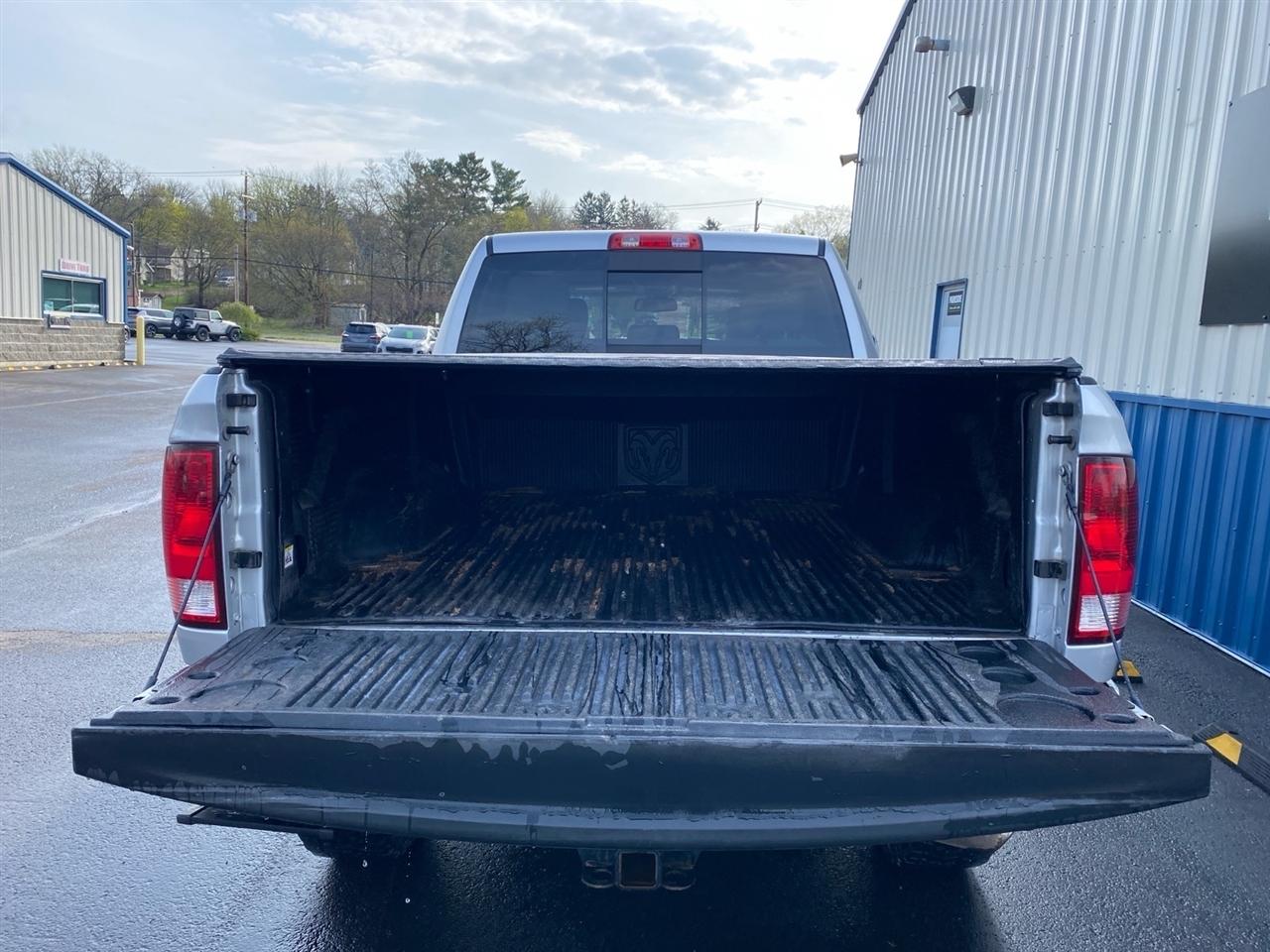 RAM 2500 SLT Crew Cab SWB 4WD 2018