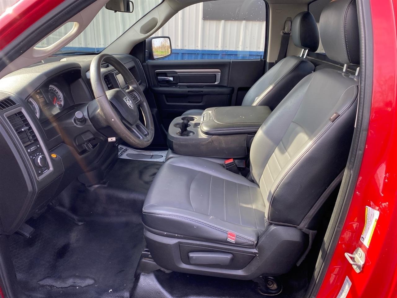 RAM 1500 Classic Tradesman Regular Cab LWB 4WD 2022