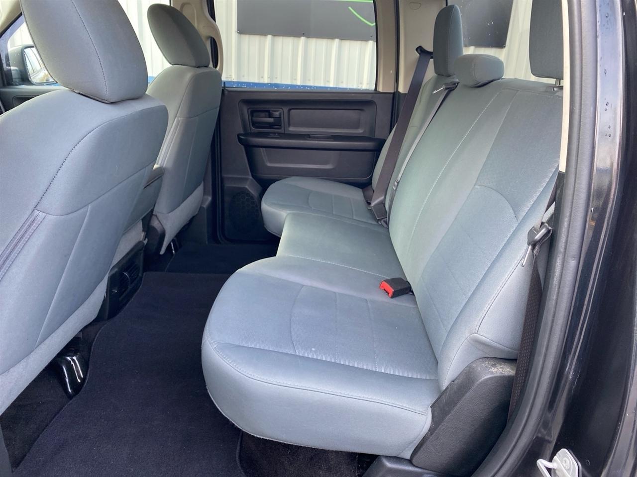 RAM 1500 Tradesman Crew Cab SWB 4WD 2018