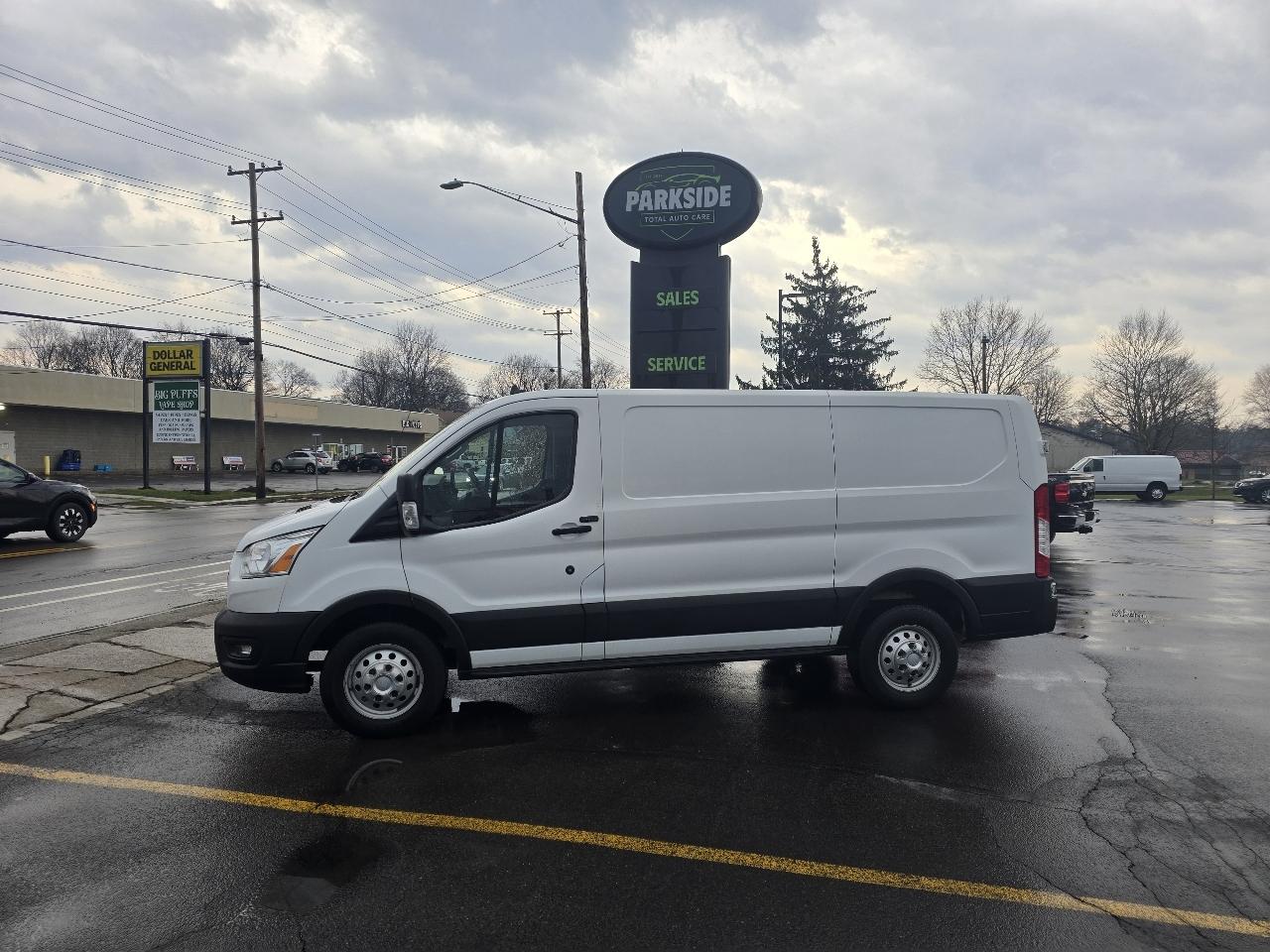 Ford Transit 250 Van High Roof w/Sliding Pass. 148-in. WB 2020