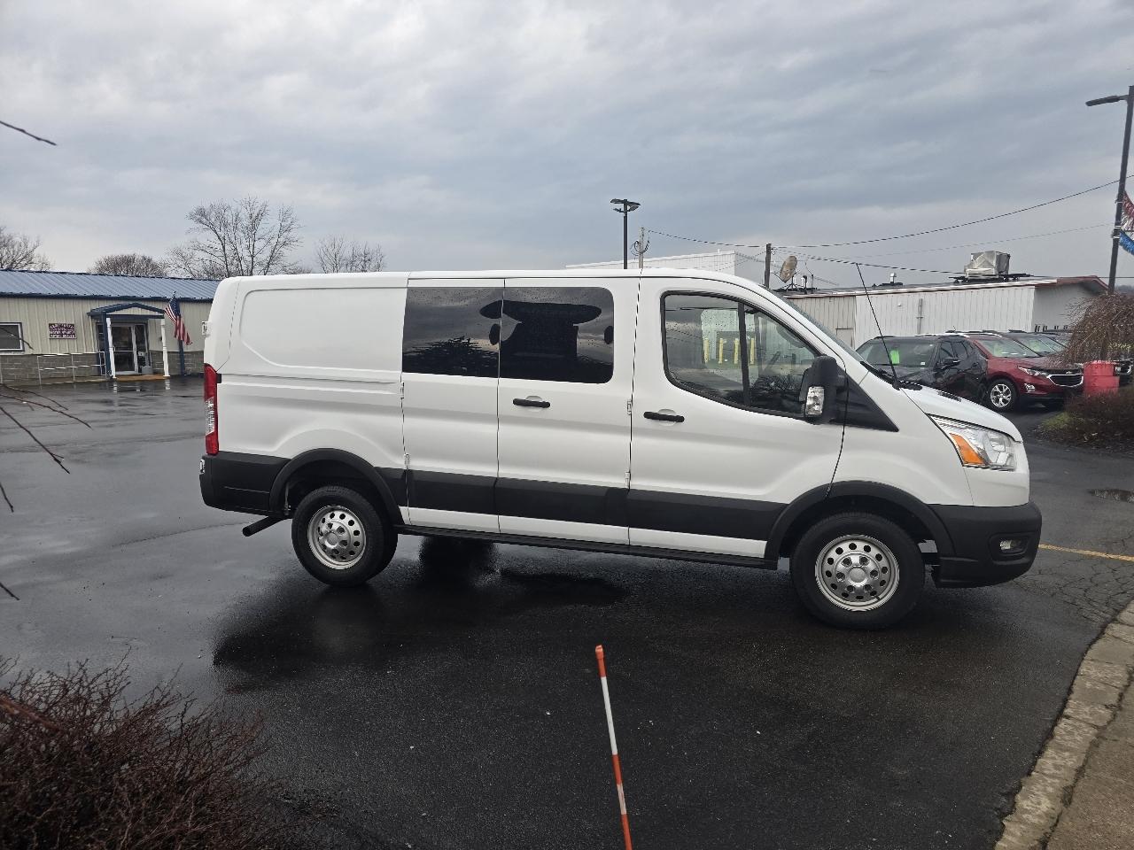 Ford Transit 250 Van High Roof w/Sliding Pass. 148-in. WB 2020