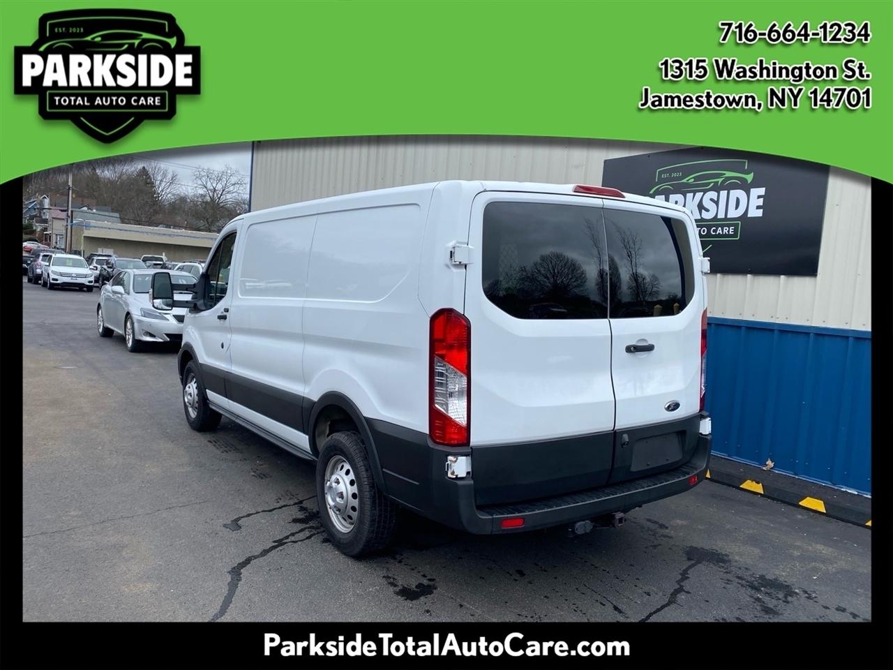 Ford Transit 250 Van High Roof w/Sliding Pass. 148-in. WB 2020