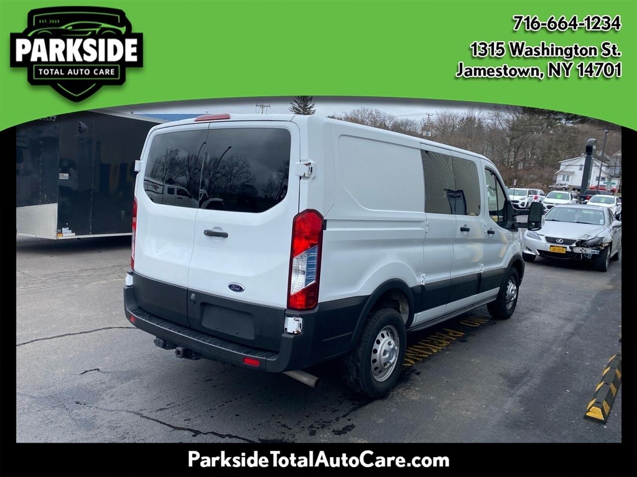 Ford Transit 250 Van High Roof w/Sliding Pass. 148-in. WB 2020